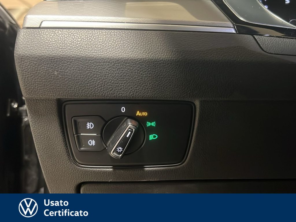 VOLKSWAGEN Passat Variant variant 2.0 tdi business 150cv dsg - 10