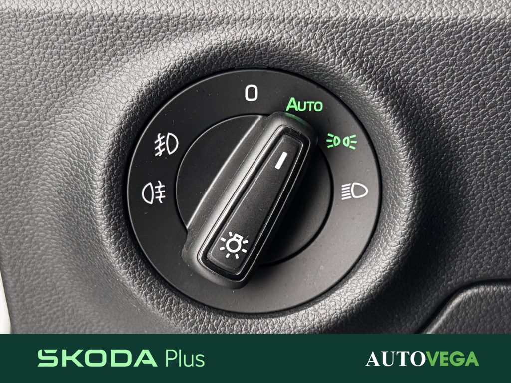 SKODA Kamiq 1.0 tsi style 95cv - 11