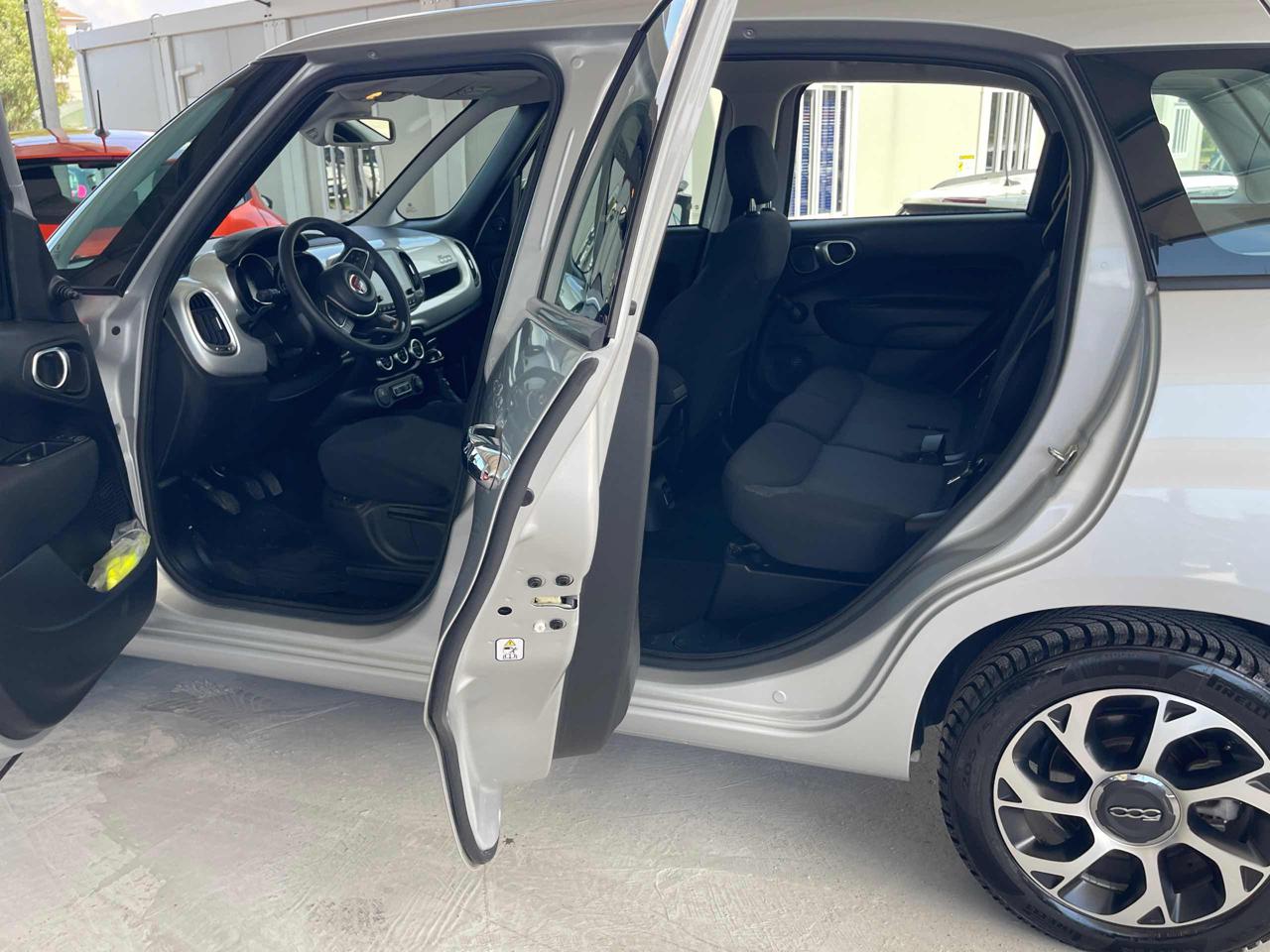FIAT 500L 1.6 Multijet 120 CV Mirror 6 m Euro 6D - 20