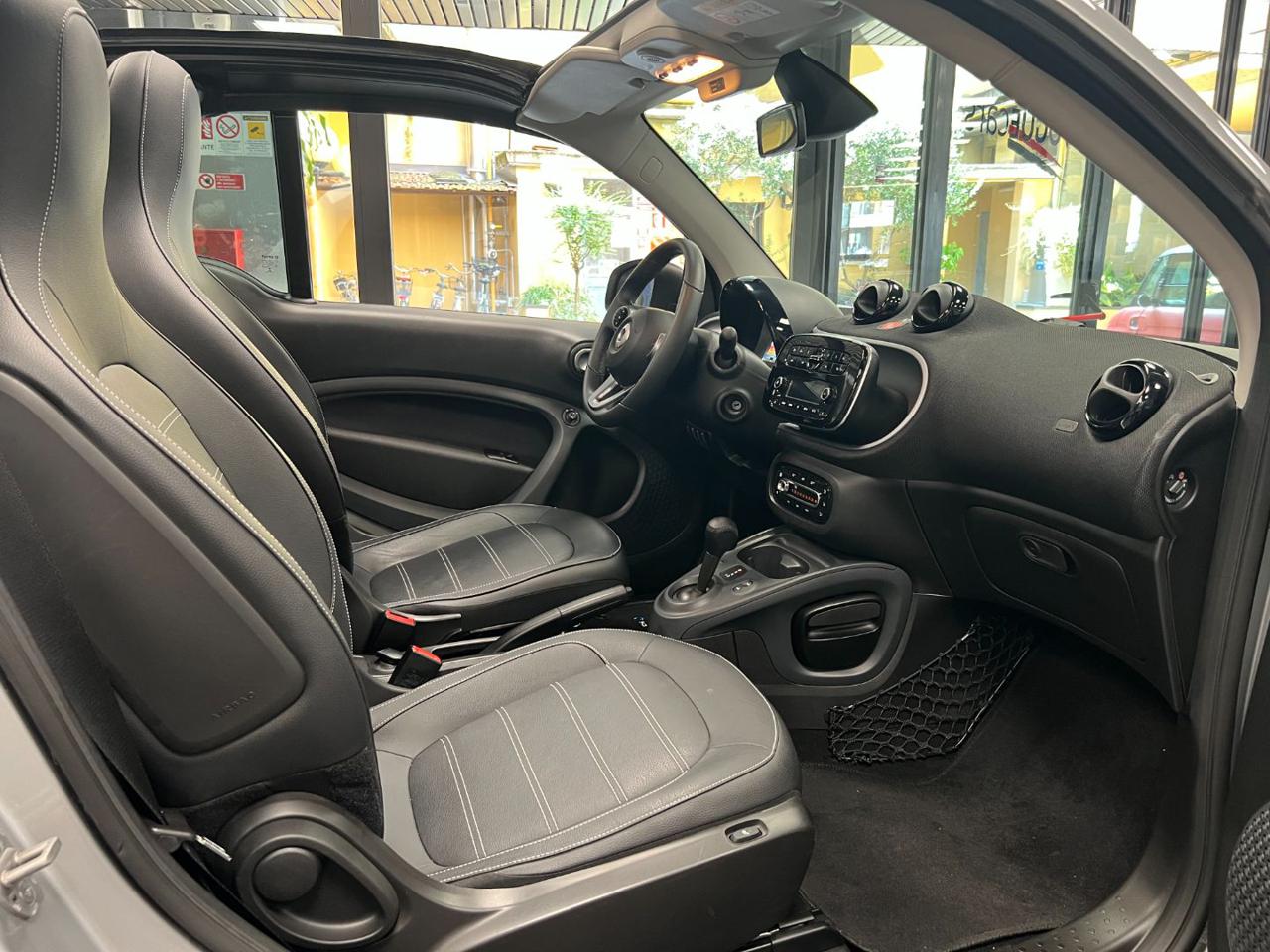 SMART ForTwo 90 0.9 T twinamic cabrio Prime - 6