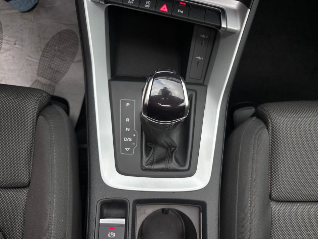 AUDI Q3 35 TDI SPB Sline STronic TETTO APRIBILE*NAVI*CAR - 26