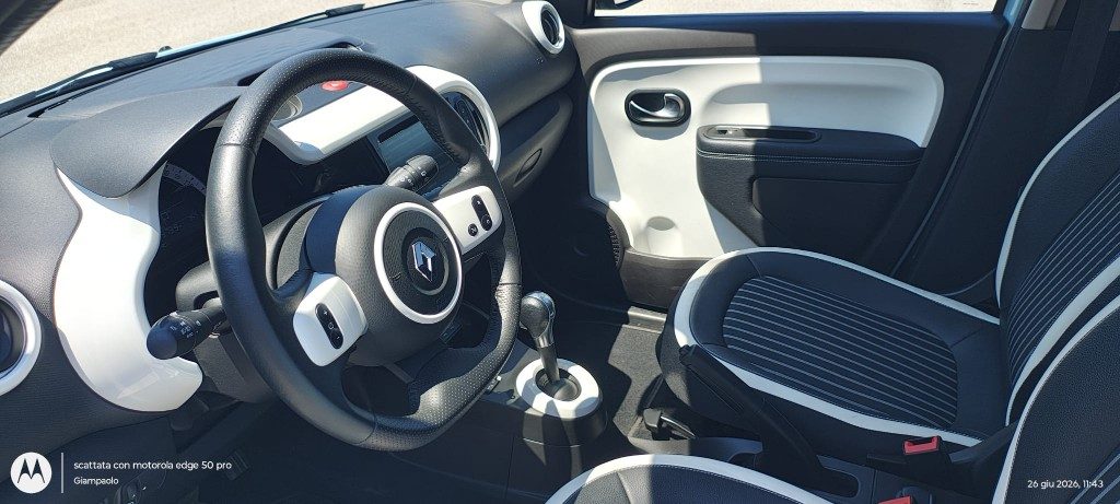 RENAULT Twingo 22kWh Techno - 9
