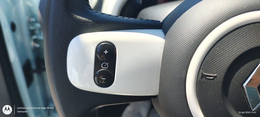 RENAULT Twingo 22kWh Techno - 12