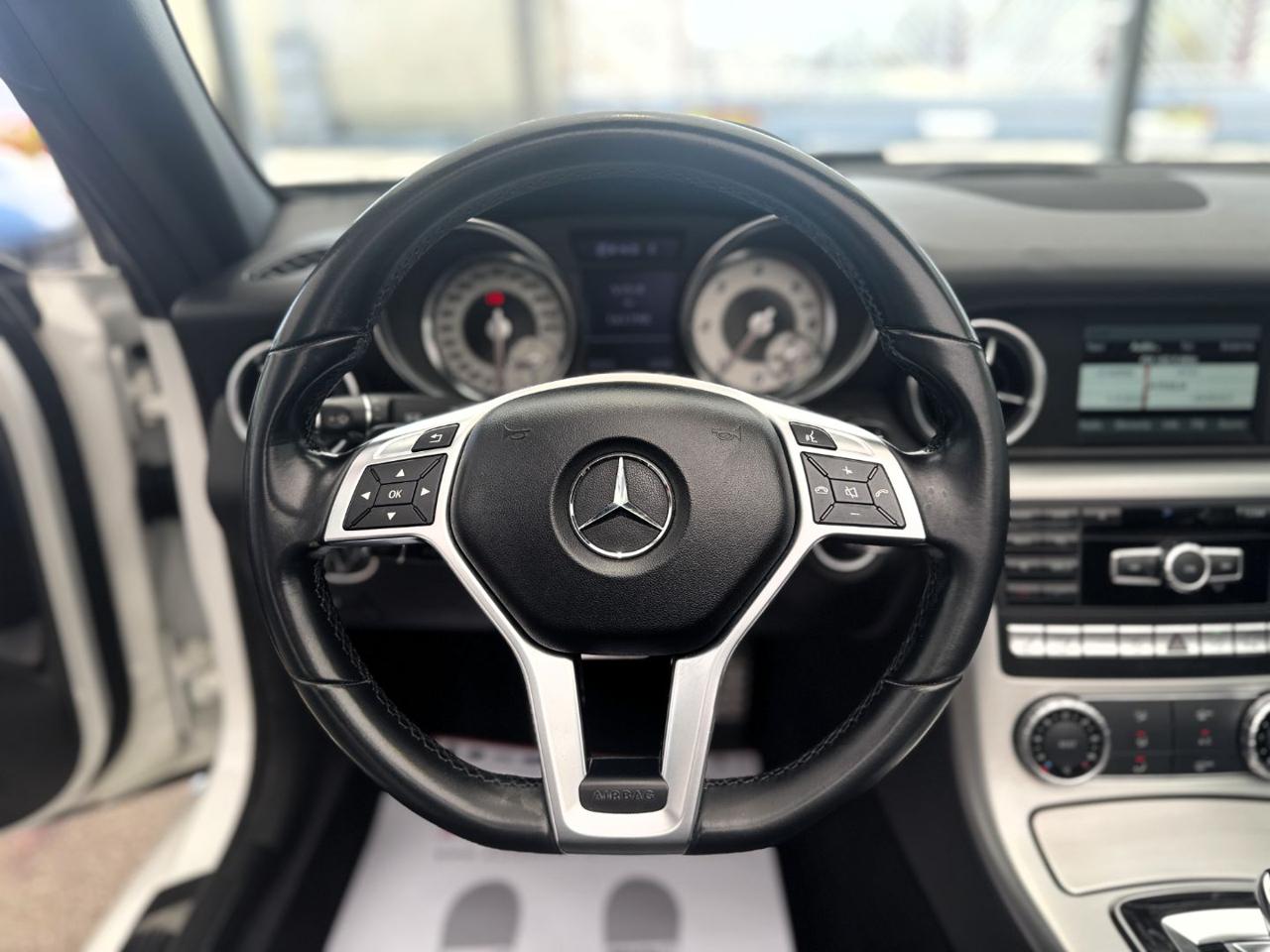 MERCEDES-BENZ SLK 250 d 204cv Premium AMG (Xeno/Auto/Pelle/Navi) - 22
