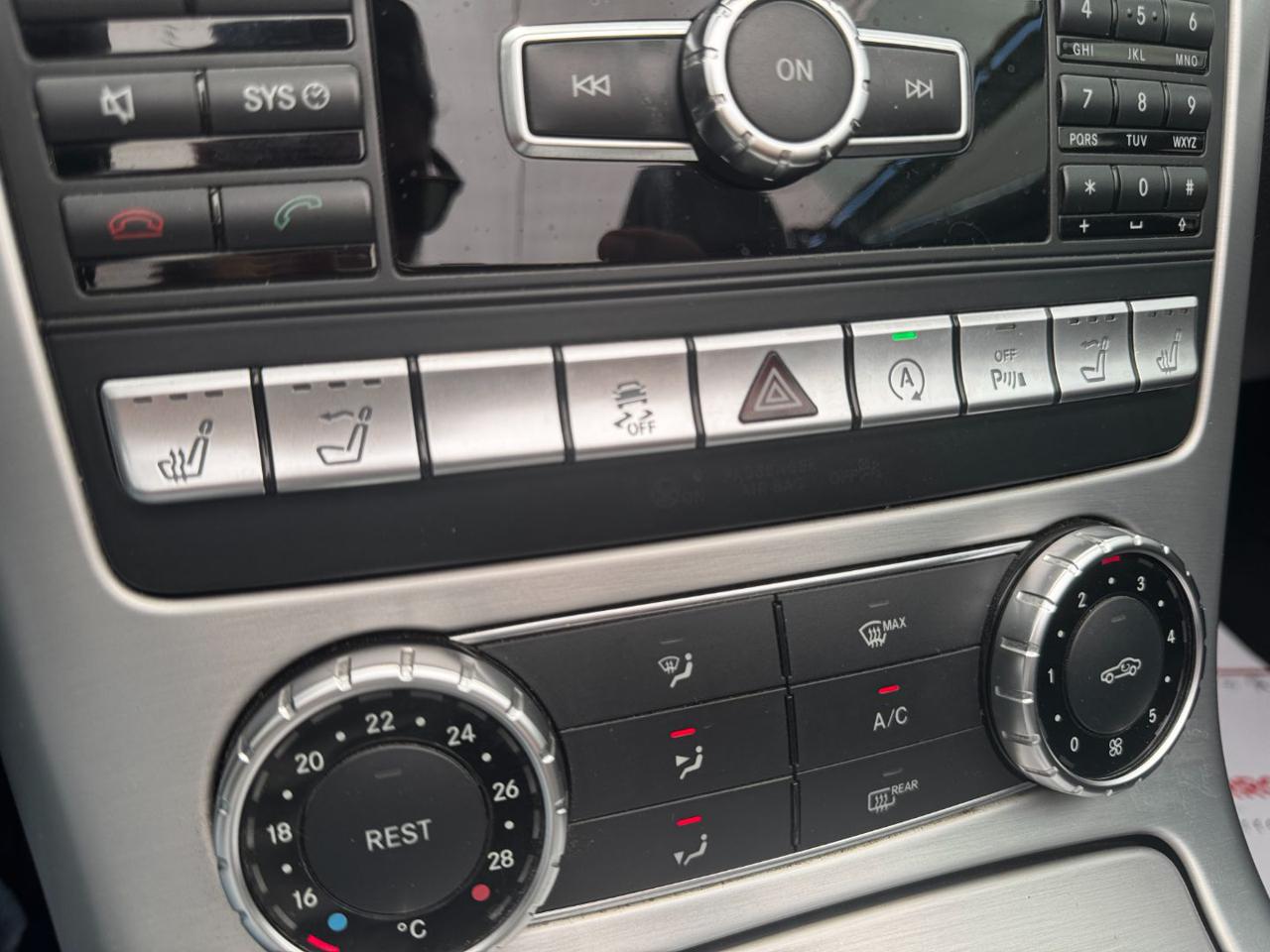MERCEDES-BENZ SLK 250 d 204cv Premium AMG (Xeno/Auto/Pelle/Navi) - 26