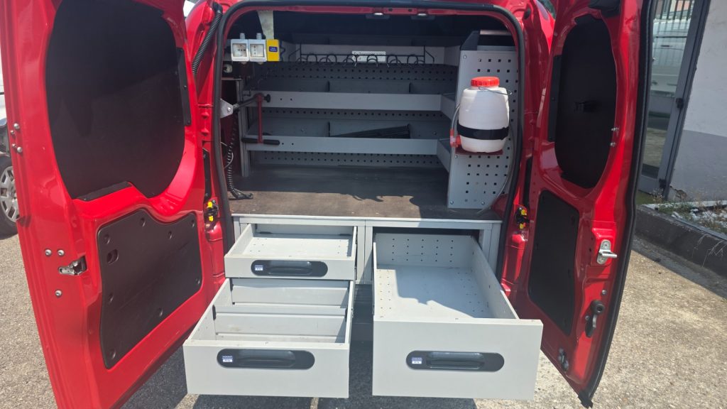FIAT Fiorino 1.3 MJT 95CV Adventure SX allestimento officina E6 - 7