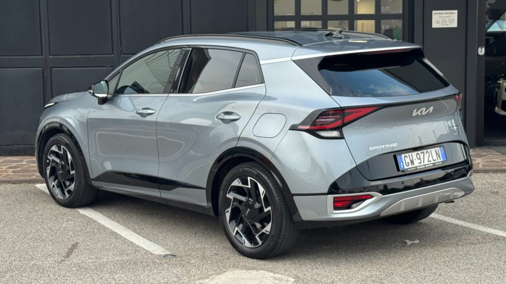KIA Sportage 1.6 CRDi MHEV DCT GT-line - 4