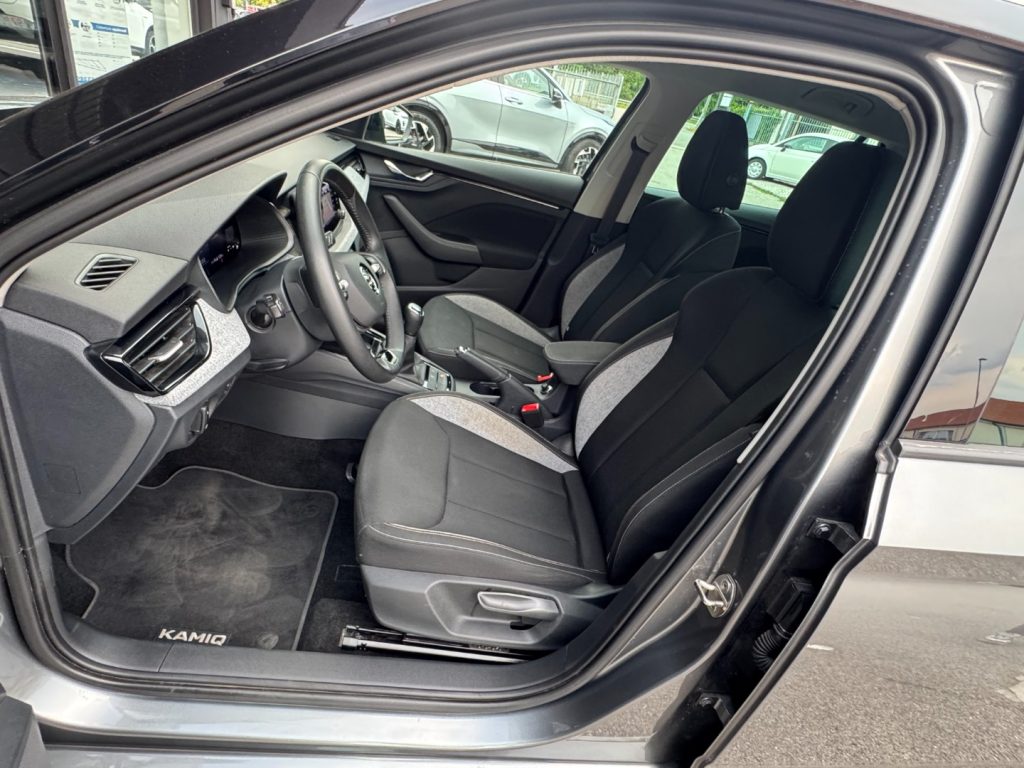 SKODA Kamiq 1.0 TSI Black Dots - 9