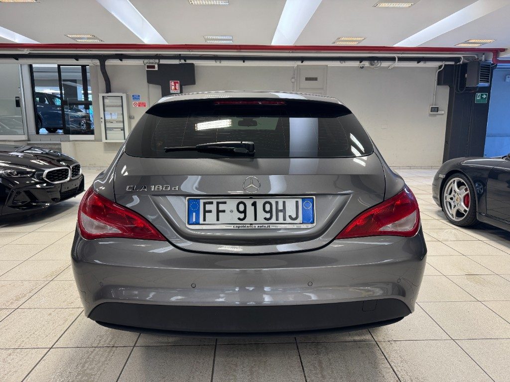 MERCEDES-BENZ CLA 180 d S.W. Automatic Business EURO6b - 6