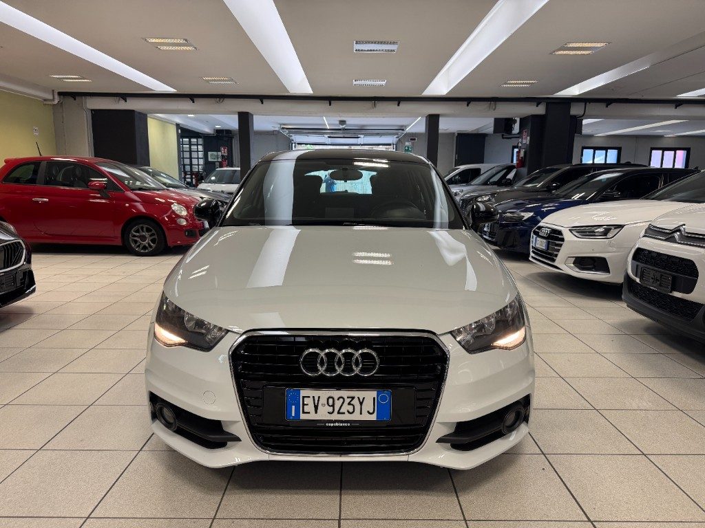 AUDI A1 1.4 TDI ultra Stronic SLINE ADMIRED - 2