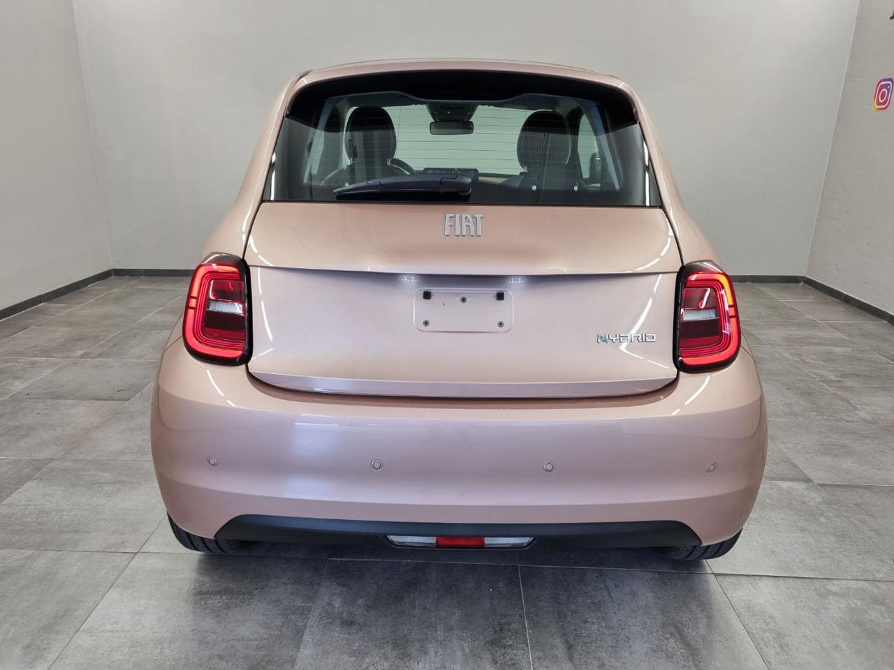 FIAT 500 Berlina Hybrid Icon - 3