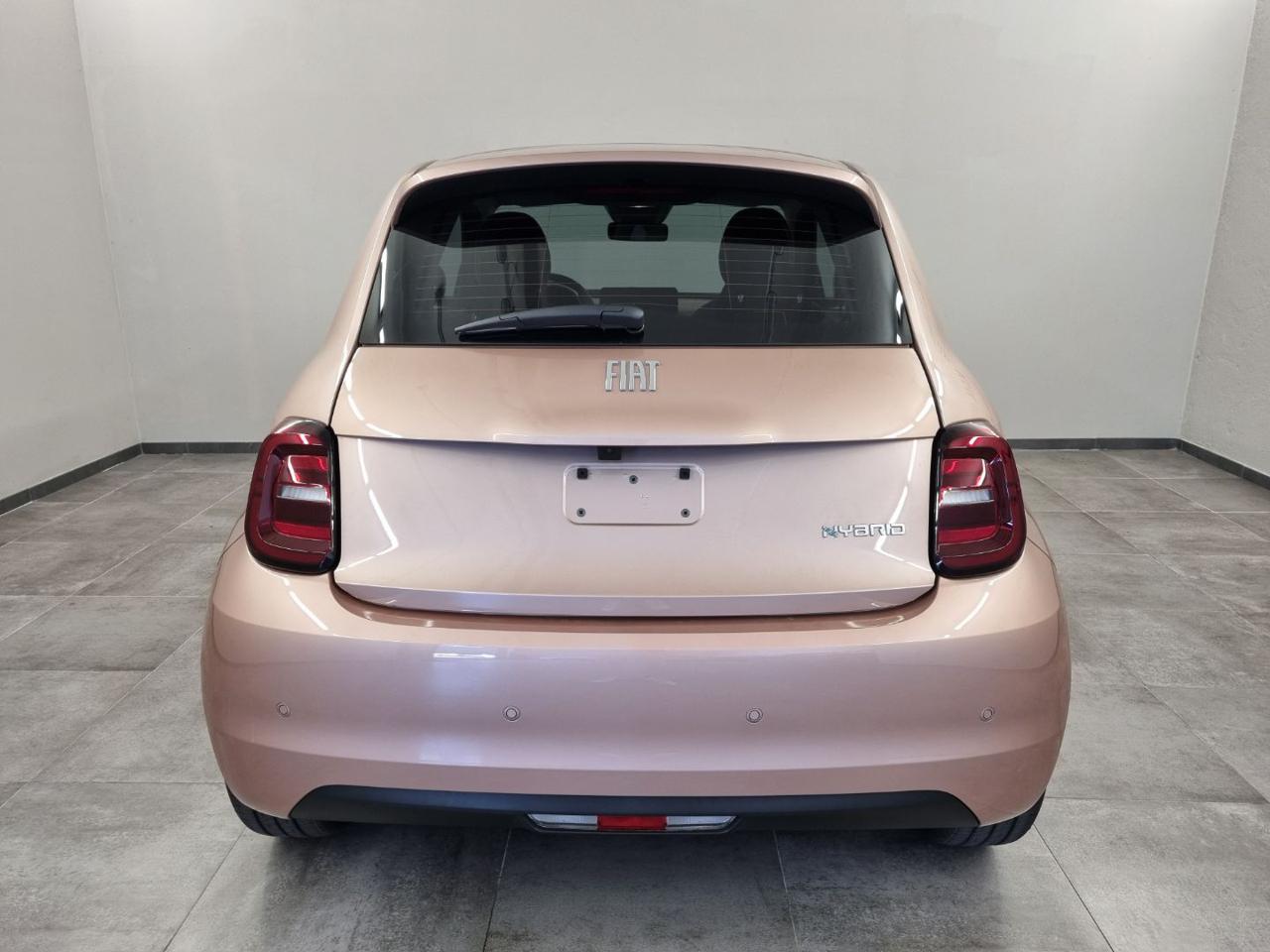 FIAT 500 Berlina Hybrid Icon - 3