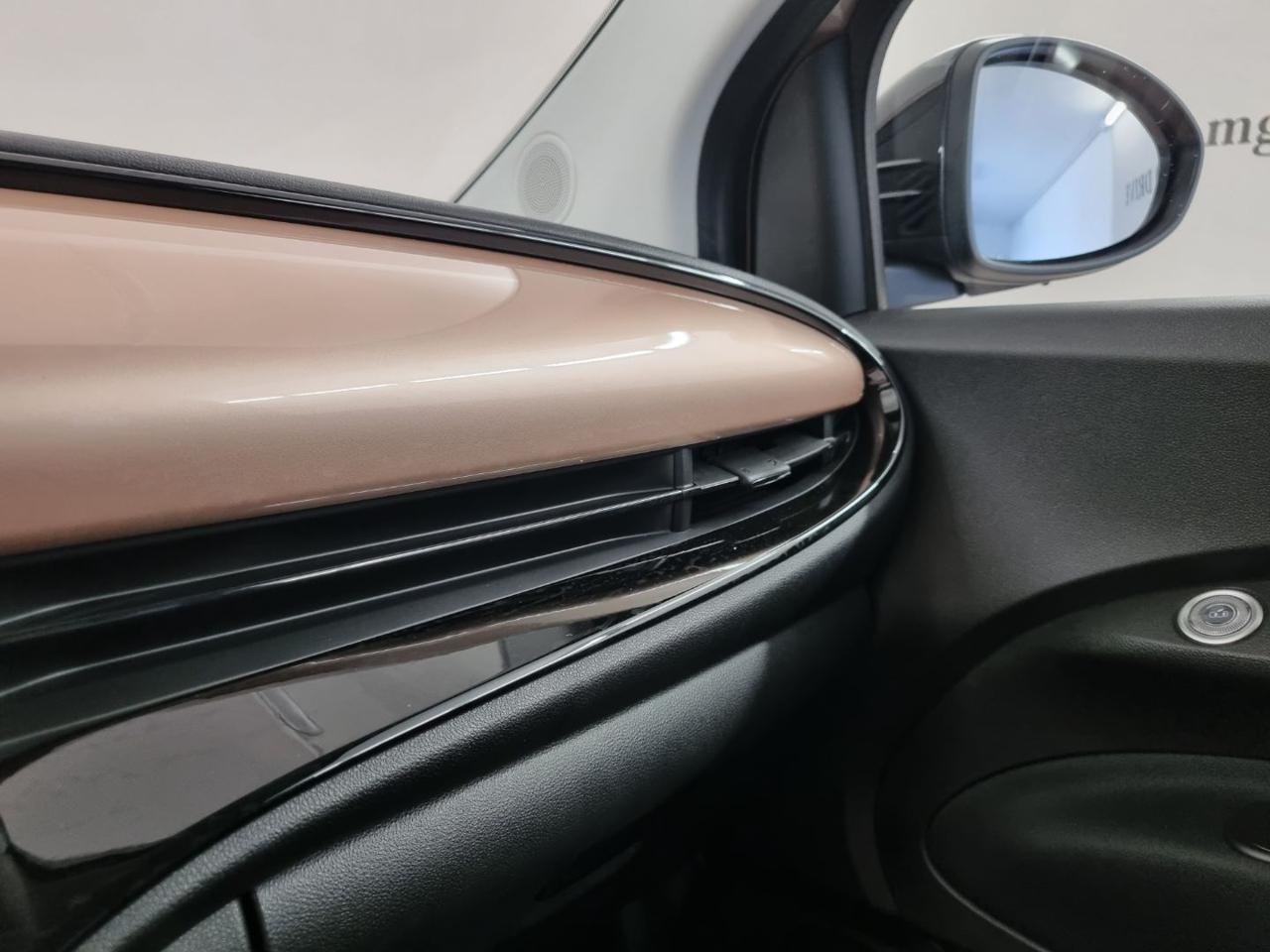 FIAT 500 Berlina Hybrid Icon - 24