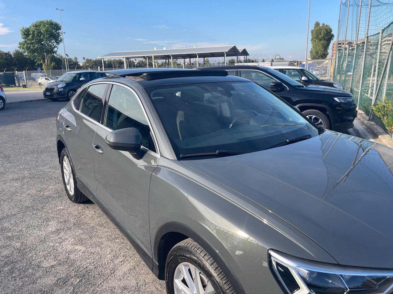 AUDI Q3 SPB 35 TDI S tronic Business Plus Tetto Apribile - 24