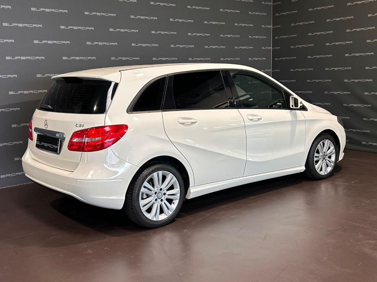 MERCEDES-BENZ B 180 CDI Automatic Executive - 3
