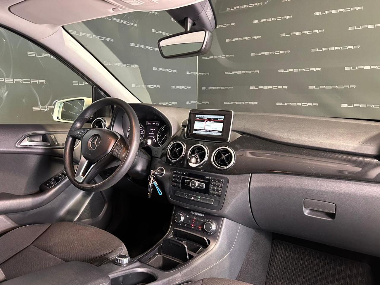 MERCEDES-BENZ B 180 CDI Automatic Executive - 9
