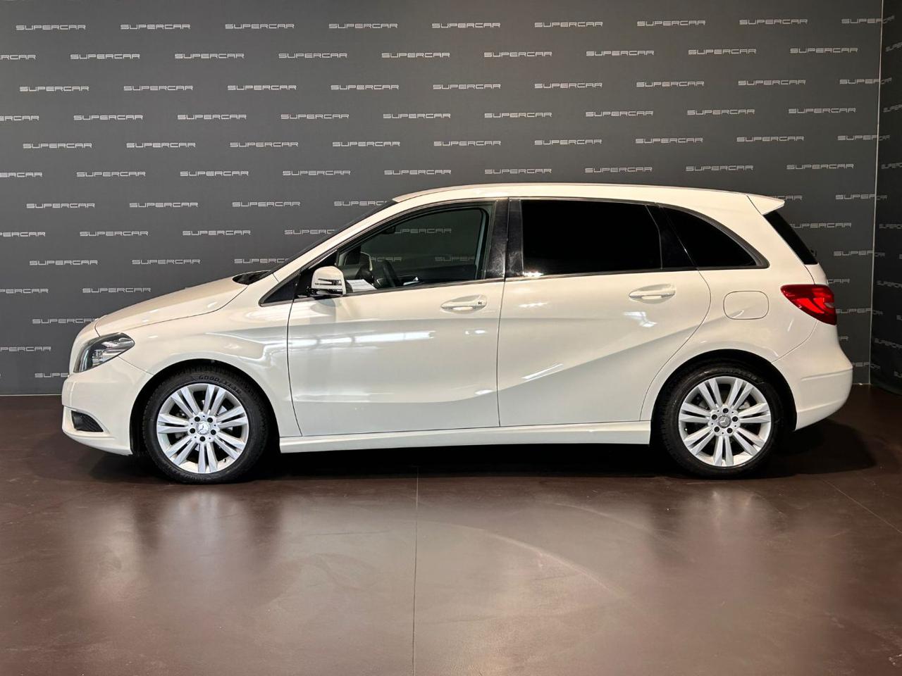 MERCEDES-BENZ B 180 CDI Automatic Executive - 5