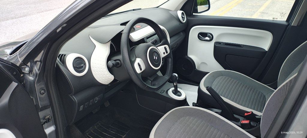RENAULT Twingo Equilibre 22kWh - 10