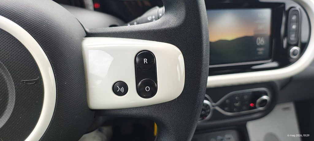 RENAULT Twingo Equilibre 22kWh - 14