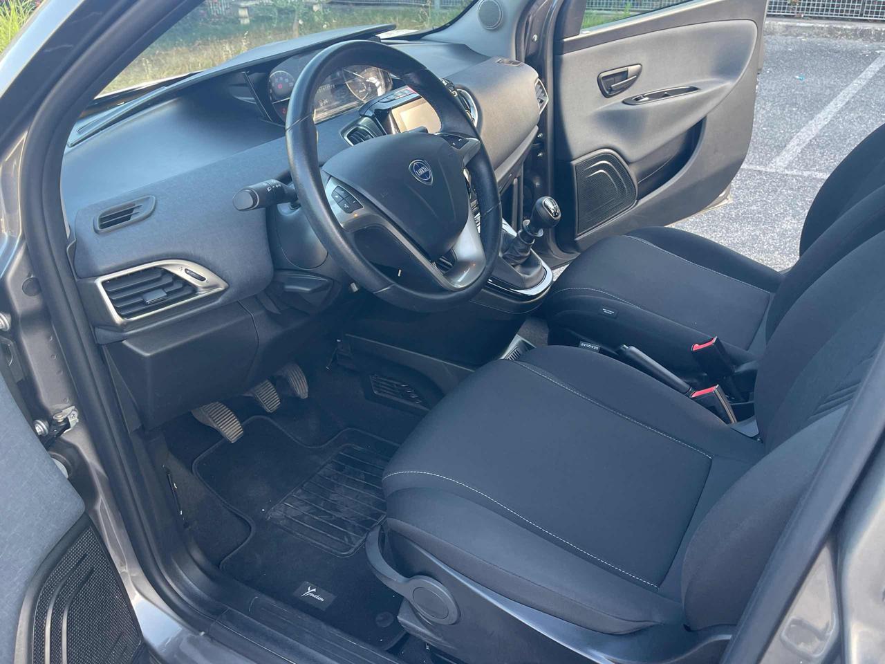 LANCIA Ypsilon 1.0 FireFly 5 porte S&S Hybrid Gold Car Play - 6