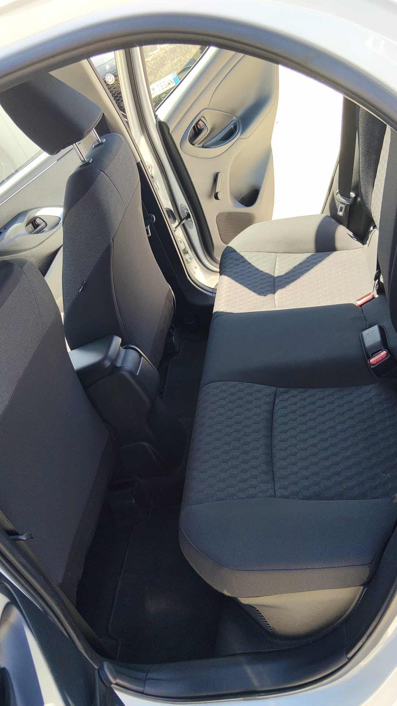 TOYOTA Yaris 1.5 Hybrid 5 porte Business Retrocamera - 7
