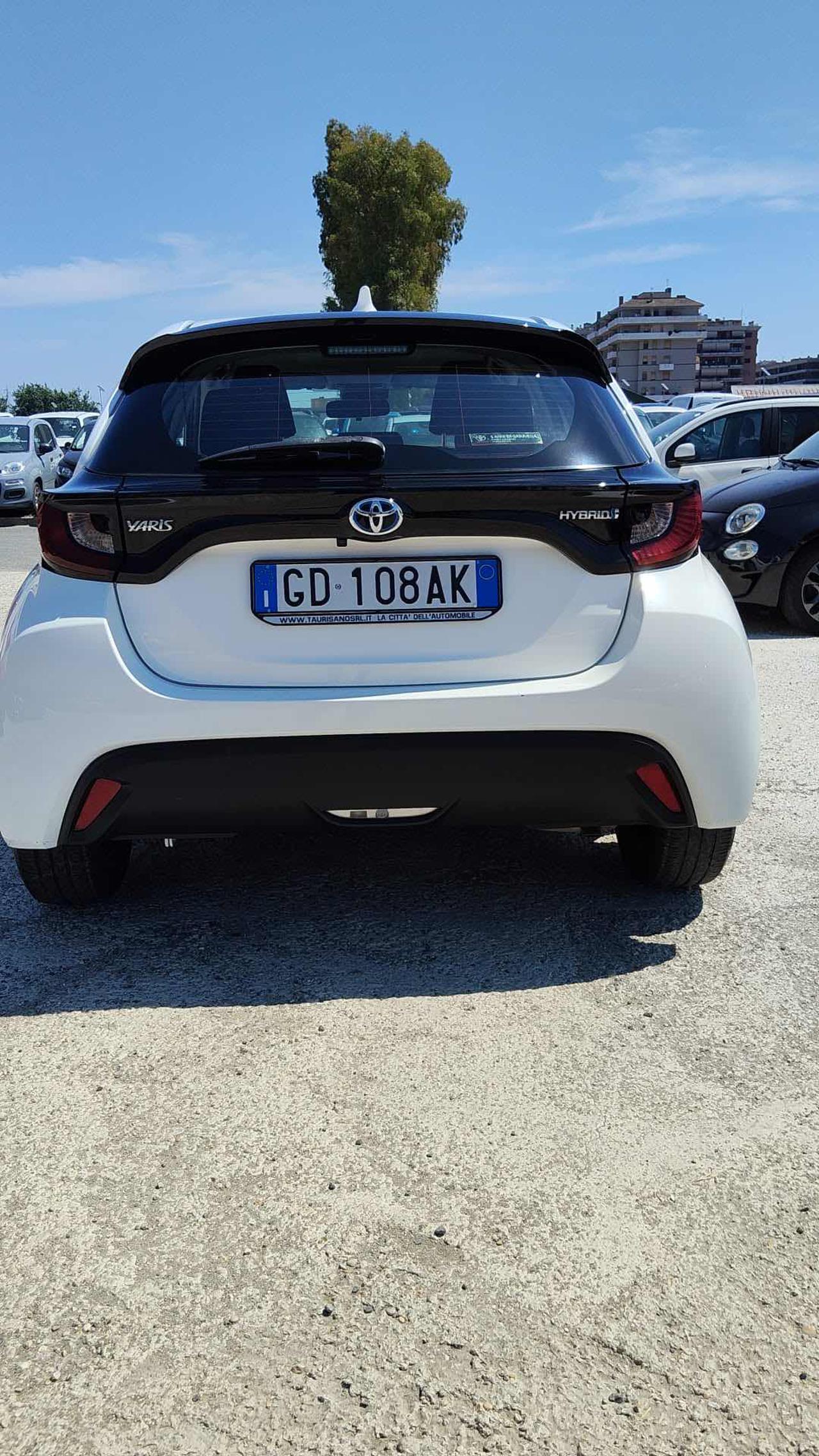 TOYOTA Yaris 1.5 Hybrid 5 porte Business Retrocamera - 4
