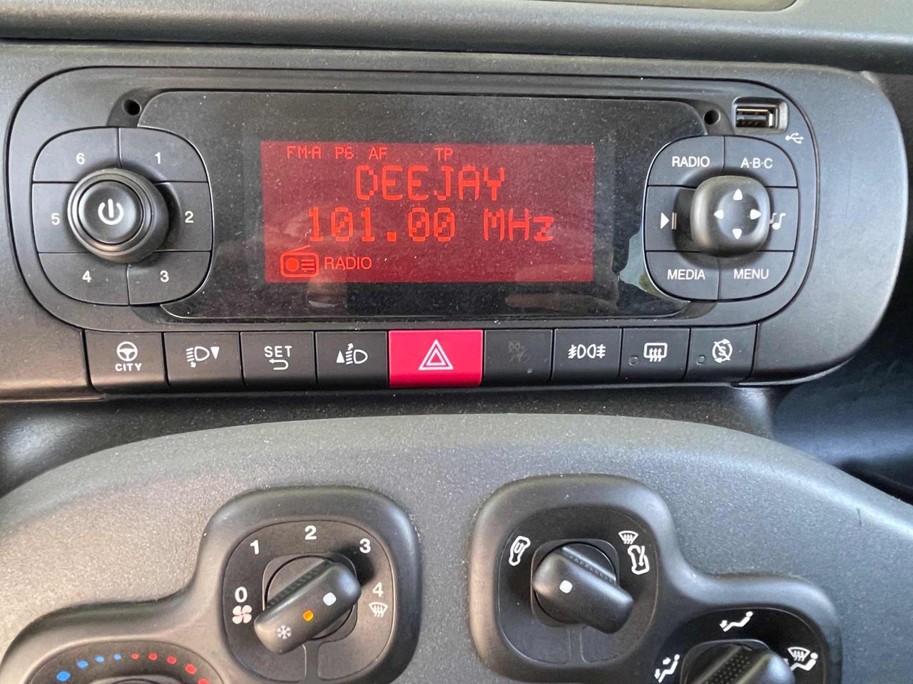 FIAT Panda 0.9 TwinAir Turbo S&S 4x4 Wild Euro6D - 13