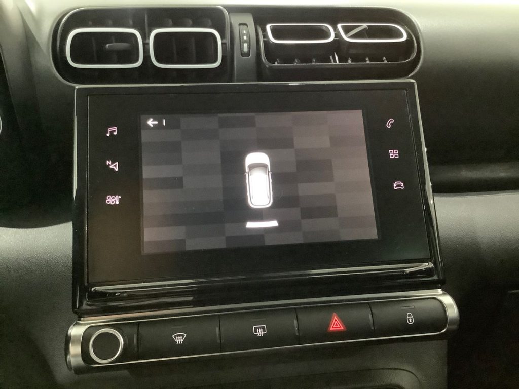 CITROEN C3 Aircross BlueHDi 100 S&S Shine - 17