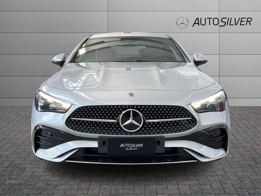MERCEDES-BENZ CLE 300 Coupé 4matic AMG Line Premium - 3