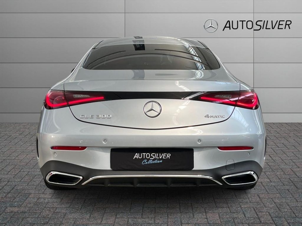 MERCEDES-BENZ CLE 300 Coupé 4matic AMG Line Premium - 4