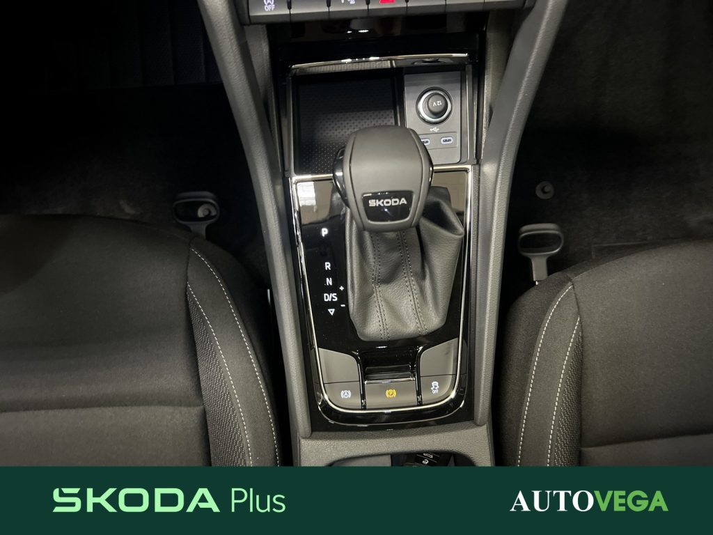 SKODA Karoq 1.5 tsi be more dsg - 11