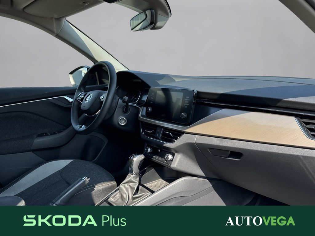 SKODA Kamiq 1.0 tsi black dots 110cv dsg - 6