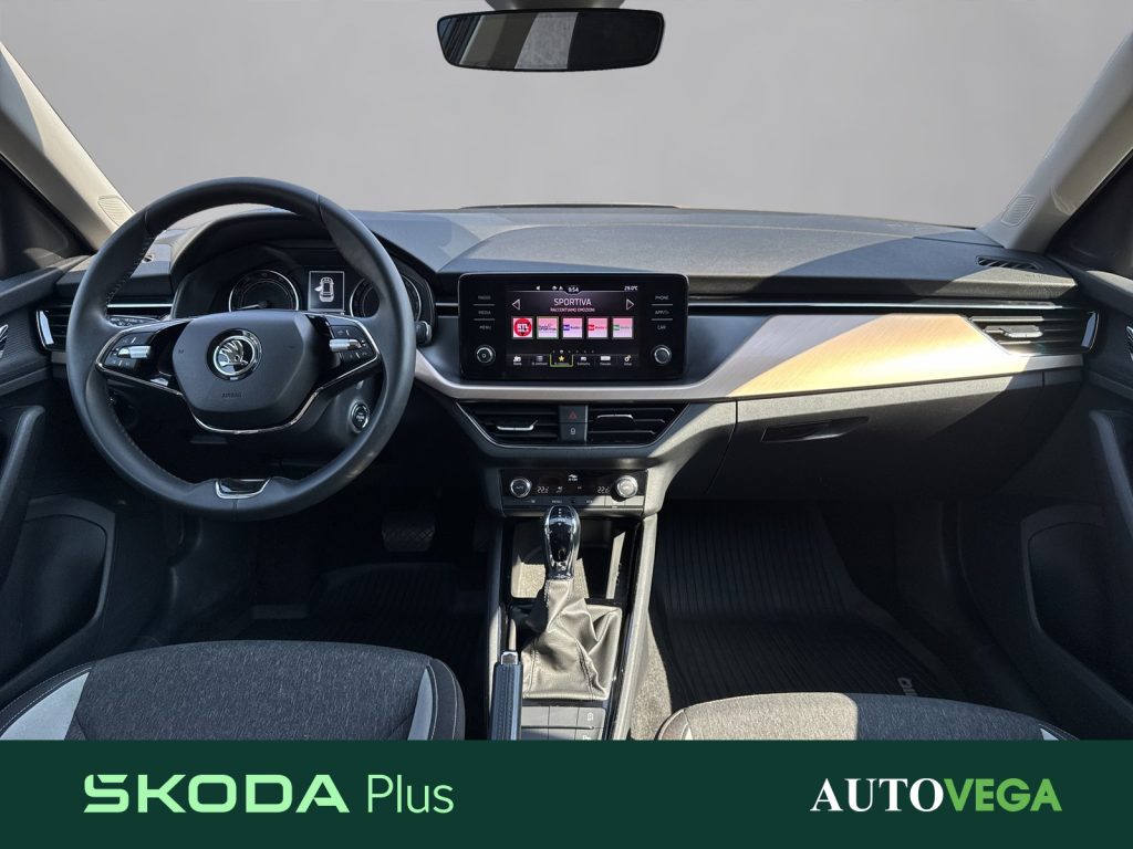 SKODA Kamiq 1.0 tsi black dots 110cv dsg - 8