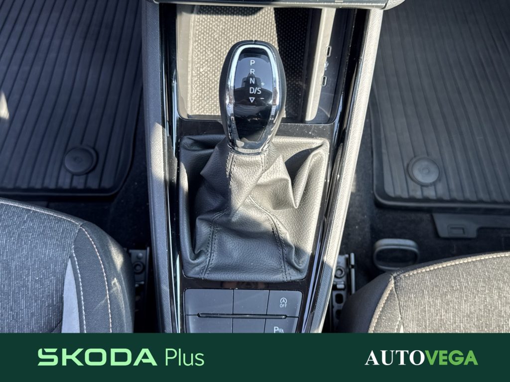 SKODA Kamiq 1.0 tsi black dots 110cv dsg - 11
