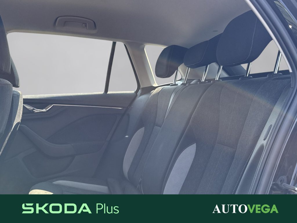 SKODA Kamiq 1.0 tsi black dots 110cv dsg - 12
