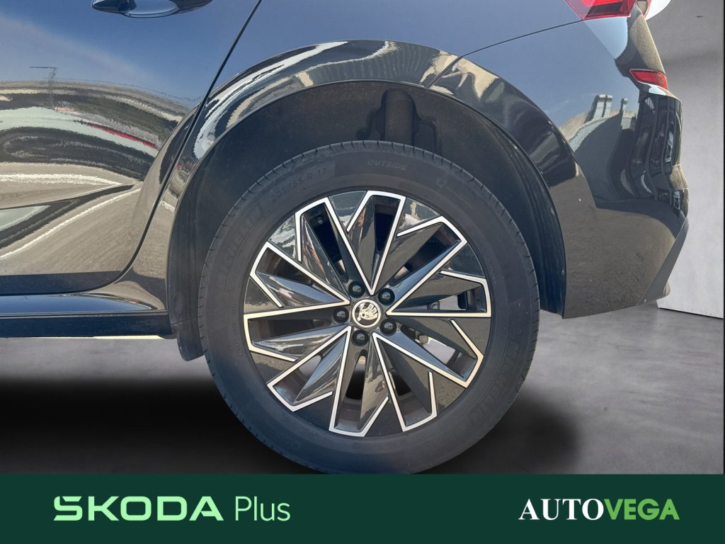 SKODA Kamiq 1.0 tsi black dots 110cv dsg - 18