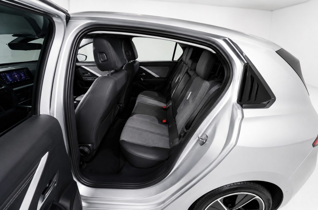 OPEL Astra Aut. AT8 1.2 Turbo 130 CV Business - 12
