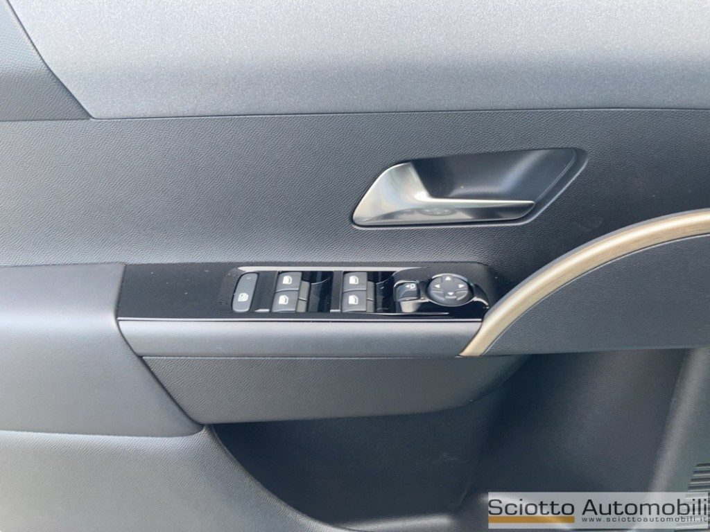 LANCIA Ypsilon 1.2 Turbo 100 LX 100cv - 12