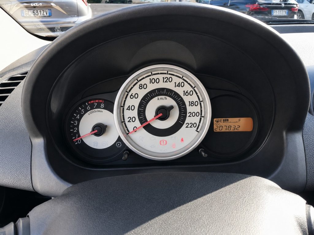 MAZDA 2 1.3 16V 75CV 5p. GPL Ok Neopatentati - 16