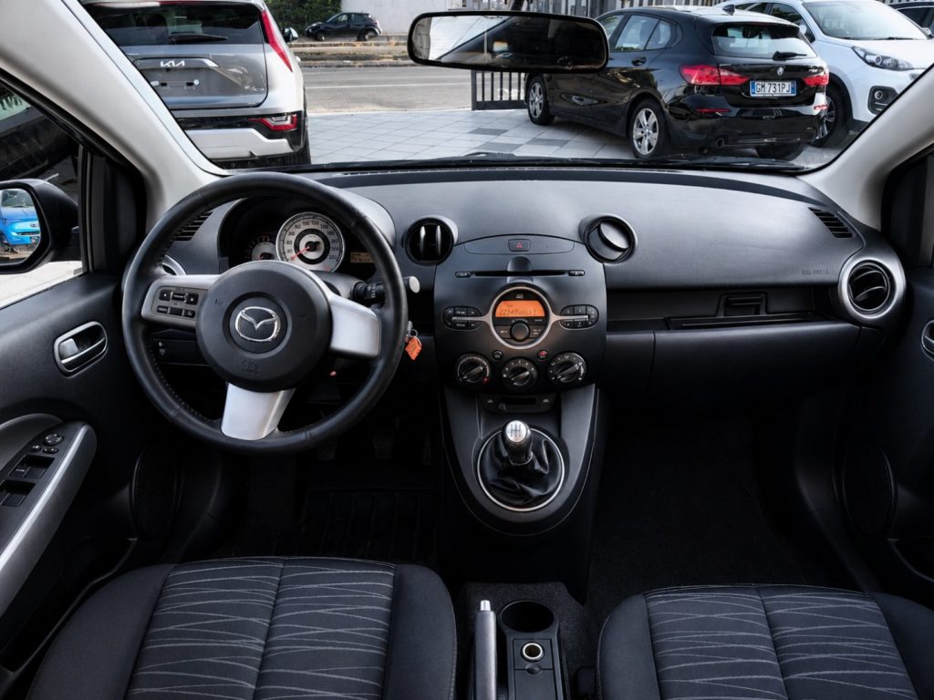 MAZDA 2 1.3 16V 75CV 5p. GPL Ok Neopatentati - 9