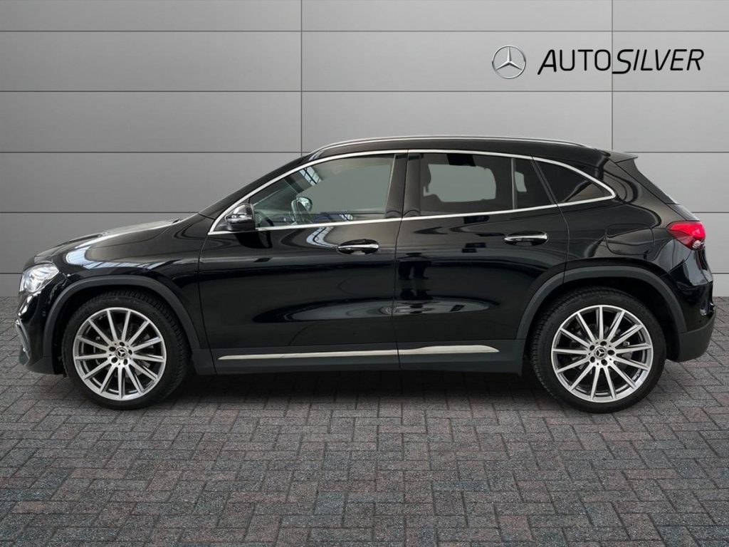 MERCEDES-BENZ GLA 200 Automatic Premium - 6