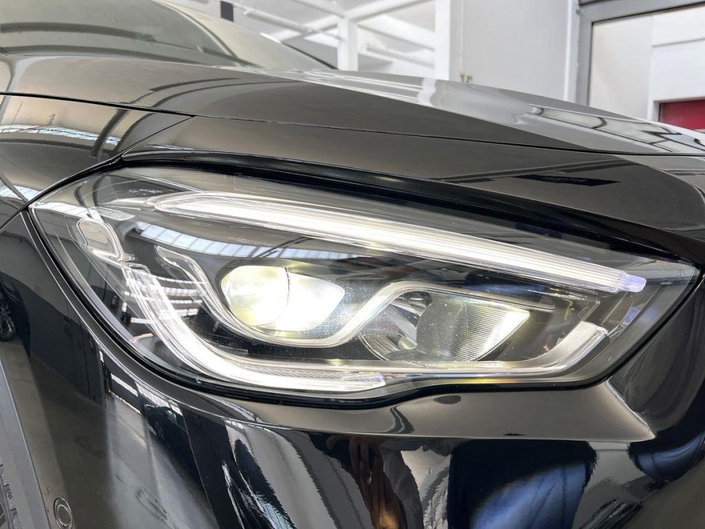 MERCEDES-BENZ GLA 200 Automatic Premium - 17