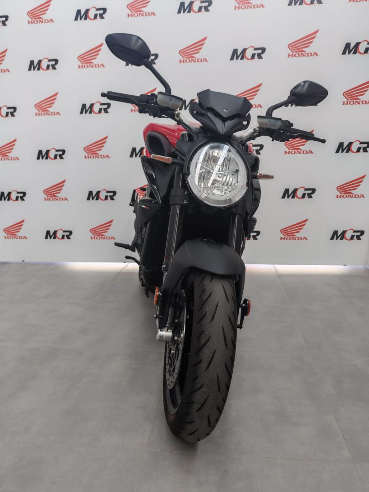MV AGUSTA Brutale 800 Standard - 4