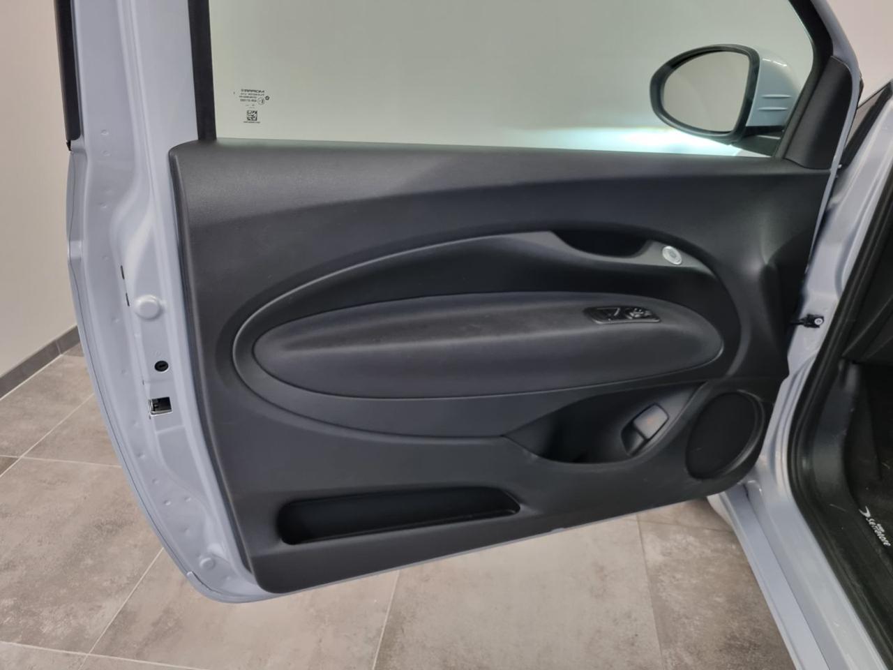 FIAT 500 Berlina Hybrid Icon - 21