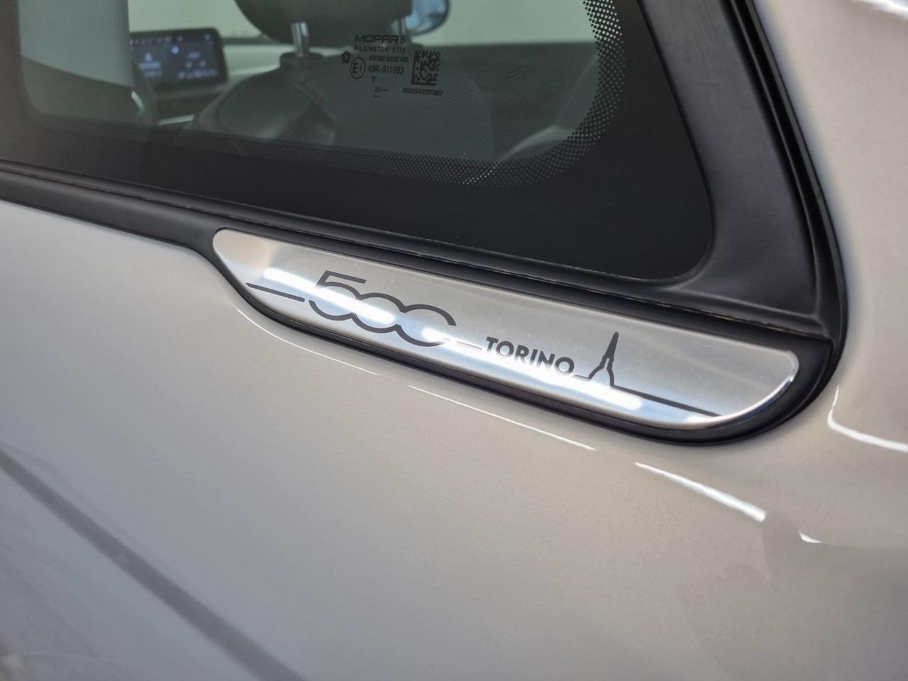 FIAT 500 Berlina Hybrid Icon - 19