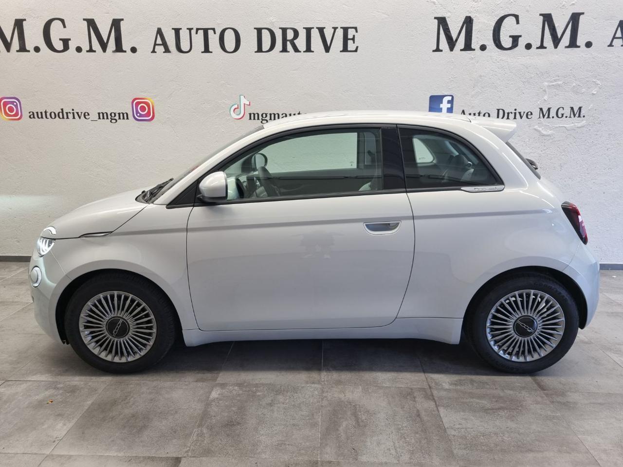 FIAT 500 Berlina Hybrid Icon - 2