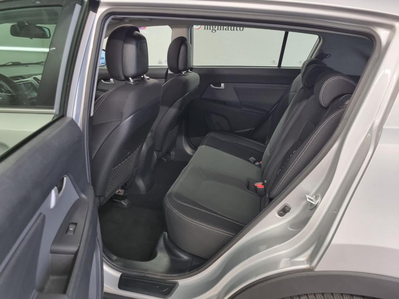 KIA Sportage 1.6 GDI 2WD Cool - 12