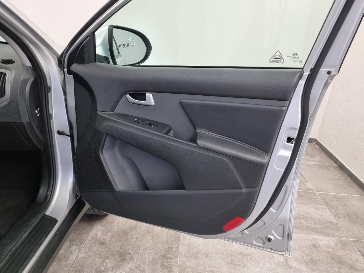 KIA Sportage 1.6 GDI 2WD Cool - 26