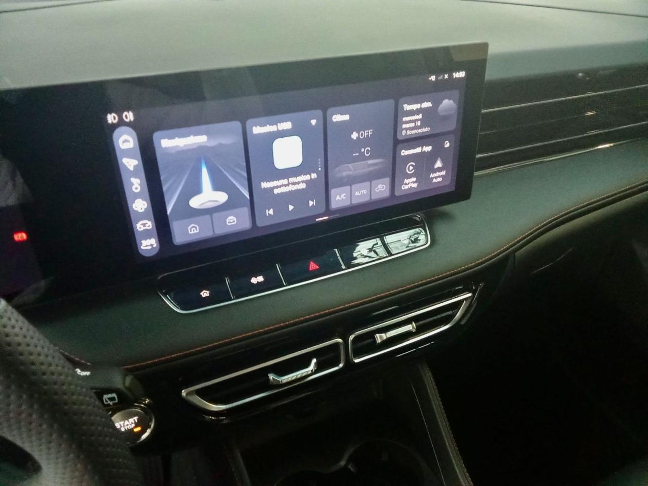 MG HS HEV  224cv Luxury - 13