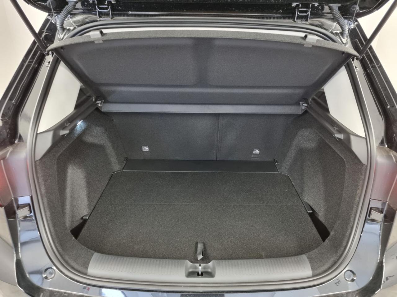 MG ZS 1.5 Hybrid COMFORT - 14